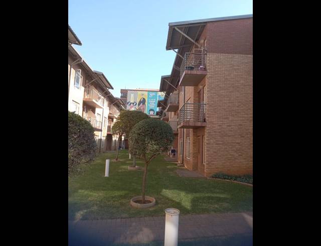 2 BEDROOM PROPERTY TO RENT IN AUCKLAND PARK